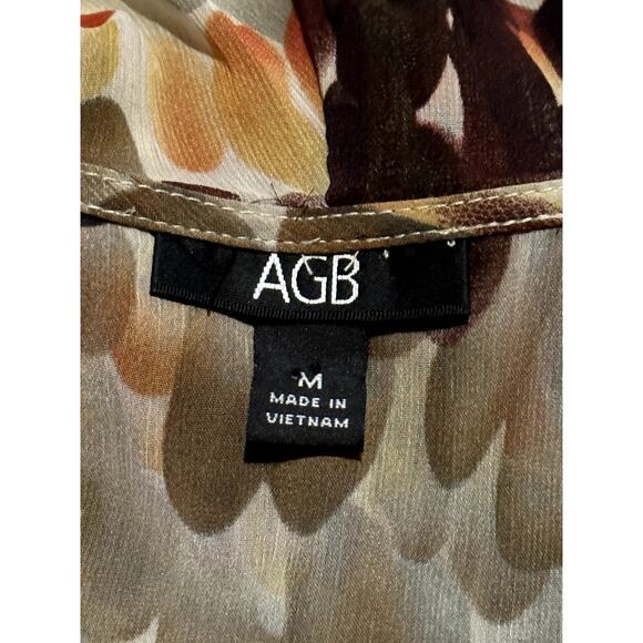 AGB Women's Sz Medium Floral Button100% Polyester Blouse with Cami Ruffle V Neck - Picture 6 of 13